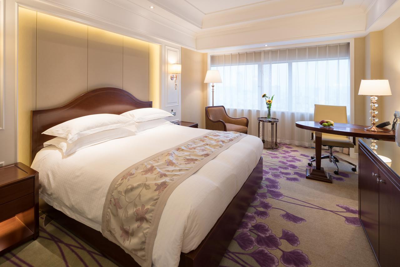 New Era Hotel Kunming Extérieur photo